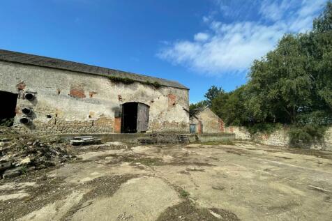 3 bedroom barn conversion for sale