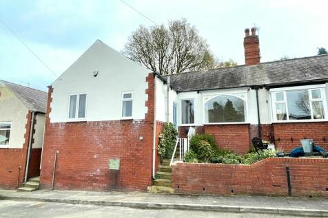 2 bedroom semi-detached bungalow for sale