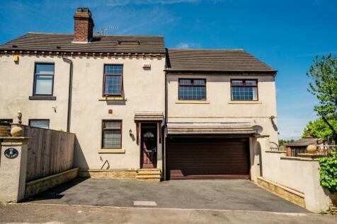 4 bedroom semi-detached house for sale