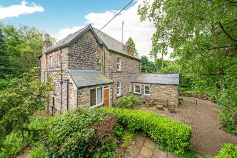 The Yews, Lidgett Lane, Tankersley 5 bed detached house for sale