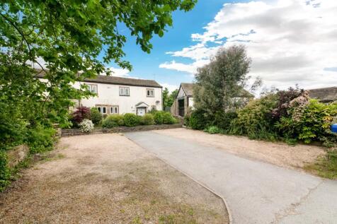 The Mistle, Denby Dale Road, Bretton... 3 bed cottage for sale