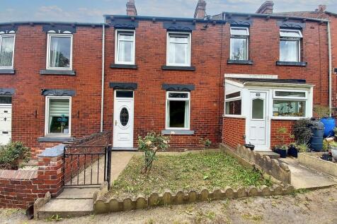 Huddersfield Road, Darton, S75 3 bed terraced house for sale