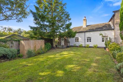 Rose Cottage, Huddersfield Road... 2 bed cottage for sale