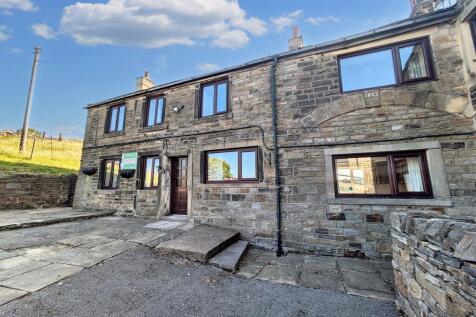 Cote Farm, Penistone Road, Holmfirth... 3 bed farm house for sale