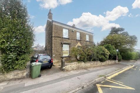 Moor Lane, Huddersfield, HD4 2 bed end of terrace house for sale