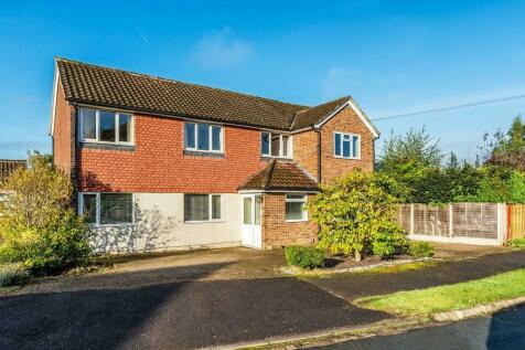 5 bedroom detached house for sale