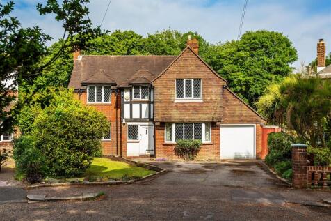 FIDDICROFT AVENUE, BANSTEAD, SM7 4 bed house for sale