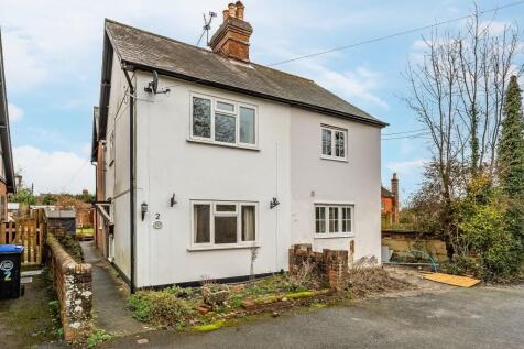 STANE STREET, OCKLEY, RH5 2 bed house for sale