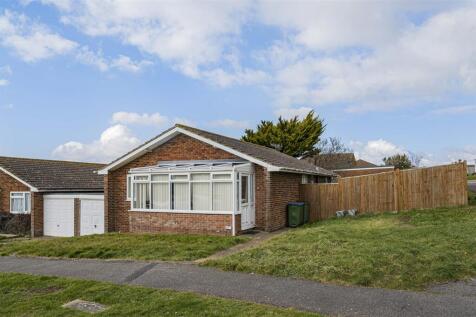 St. Margarets Rise, Seaford 3 bed detached bungalow for sale