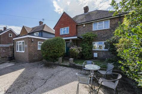 Grove Road, Seaford 3 bed detached house for sale