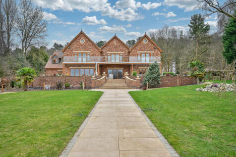Penkridge Bank Road, Rugeley 5 bed detached house for sale