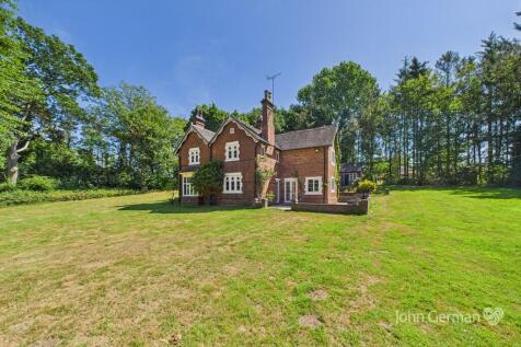 Lawn Bank House, Wychnor... 4 bed detached house for sale