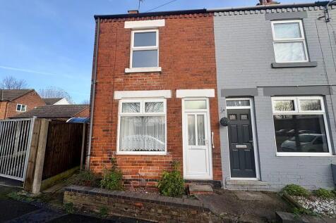 New Road, Nottingham NG9 3 bed end of terrace house for sale
