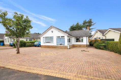 Fairview Drive, Broadstone, Dorset, BH18 2 bed bungalow for sale