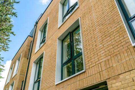 Lindfield Place, Worthing BN11 2 bed retirement property for sale