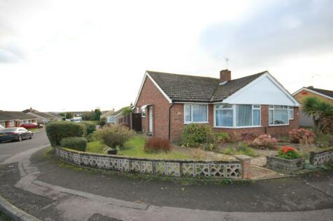 2 bedroom semi-detached bungalow for sale