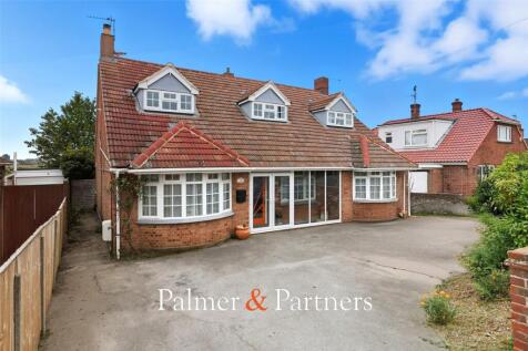 Rowhedge Road, Colchester, Essex, CO2 4 bed detached house for sale