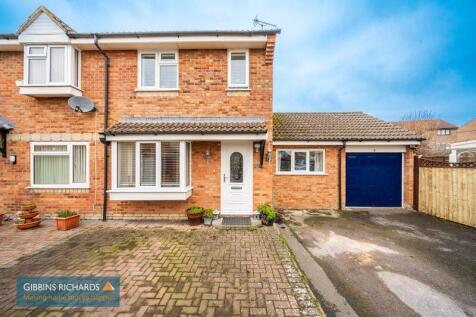 Waterford Close, Bridgwater 2 bed semi
