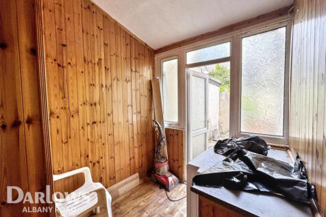 Silver Street, Cardiff 3 bed terraced house for sale