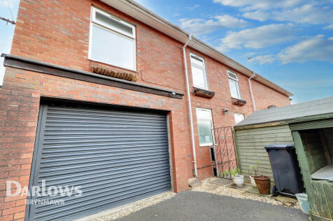 Ty Bryn Road, Abertillery 4 bed detached house for sale