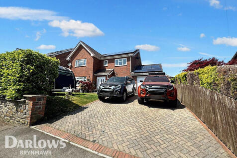 Primrose Lane, Ebbw Vale 4 bed detached house for sale