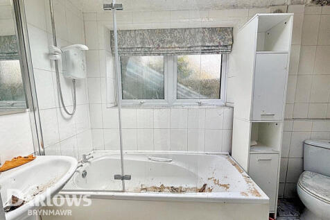 Garn Terrace, Ebbw Vale 3 bed terraced house for sale