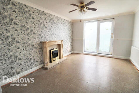 Heather Close, Tredegar 3 bed end of terrace house for sale