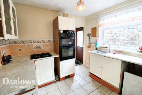 Clynmawr Street, Abertillery 3 bed end of terrace house for sale