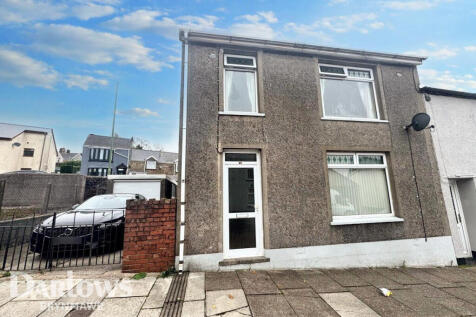 George Street, Ebbw Vale 3 bed end of terrace house for sale