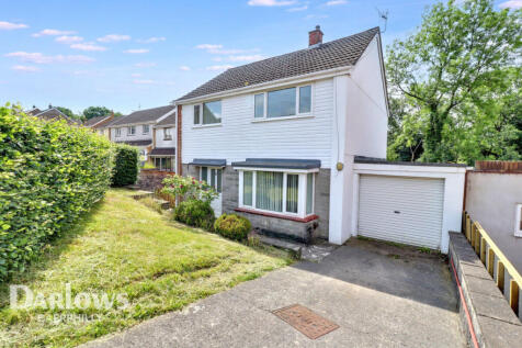 St Davids Drive, Caerphilly 3 bed detached house for sale