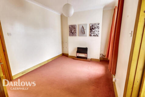 Van Road, Caerphilly 3 bed terraced house for sale