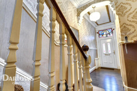 Neville Place, Cardiff 4 bed end of terrace house for sale