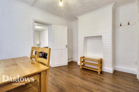 Heath Street, Cardiff 3 bed end of terrace house for sale