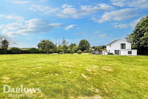Hirwaun Road, Aberdare 3 bed detached house for sale