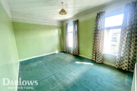 Emlyn Terrace, Merthyr Tydfil 2 bed terraced house for sale