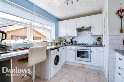 Kidwelly Grove, Merthyr Tydfil 2 bed semi