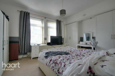Caerleon Road, Newport 3 bed terraced house for sale