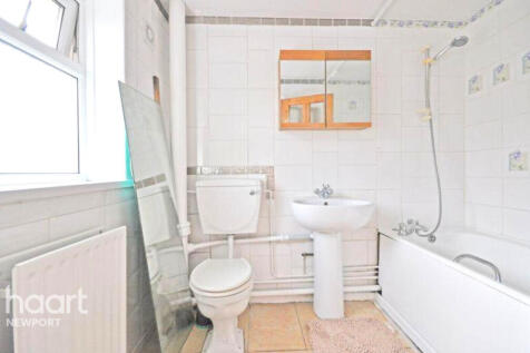 Ogmore Crescent, NEWPORT 1 bed apartment for sale