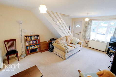 Baneswell Courtyard, Newport 2 bed end of terrace house for sale