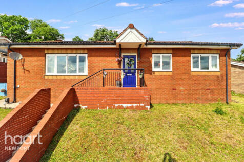 Hazelwood Road, Newport 4 bed bungalow for sale