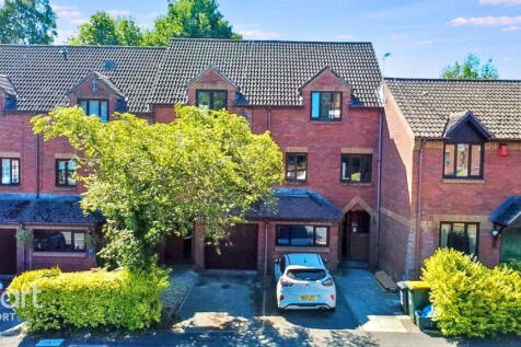 Churchmead, Newport 3 bed terraced house for sale