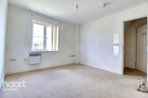 Jamaica Grove, Newport 3 bed apartment for sale