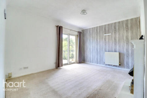 2 bedroom semi-detached bungalow for sale
