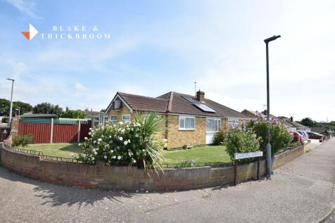 3 bedroom semi-detached bungalow for sale