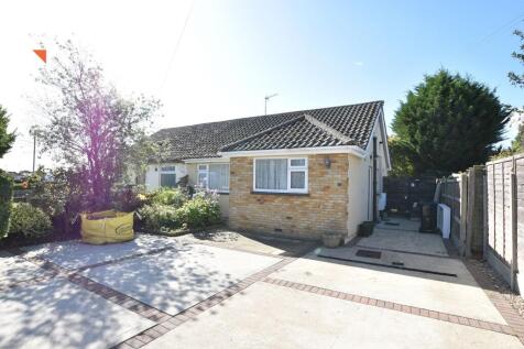 2 bedroom semi-detached bungalow for sale