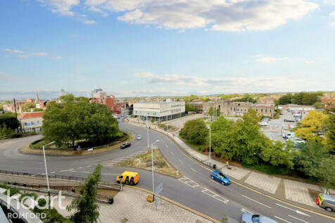 Axiom Apartments, Romford, RM1 3HJ 2 bed apartment for sale