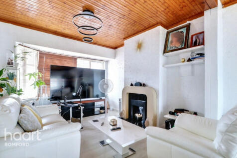 Fourth Avenue, Romford, RM7 0UD 4 bed end of terrace house for sale