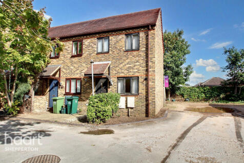 Squires Walk, ASHFORD 1 bed end of terrace house for sale