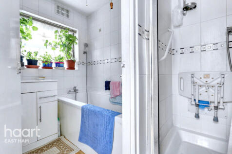 Sixth Avenue, London 3 bed terraced house for sale