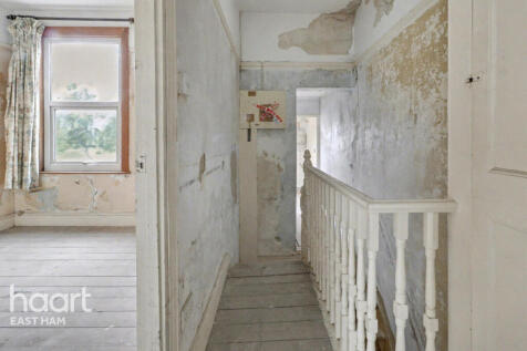 Masterman Road, London 1 bed flat for sale